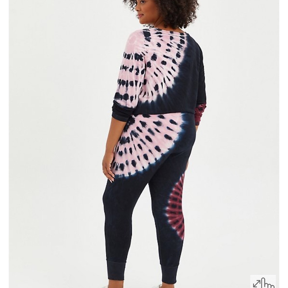 Torrid Dream Fleece Tie-Dye Black & Pink Sleep Set - Picture 4 of 4